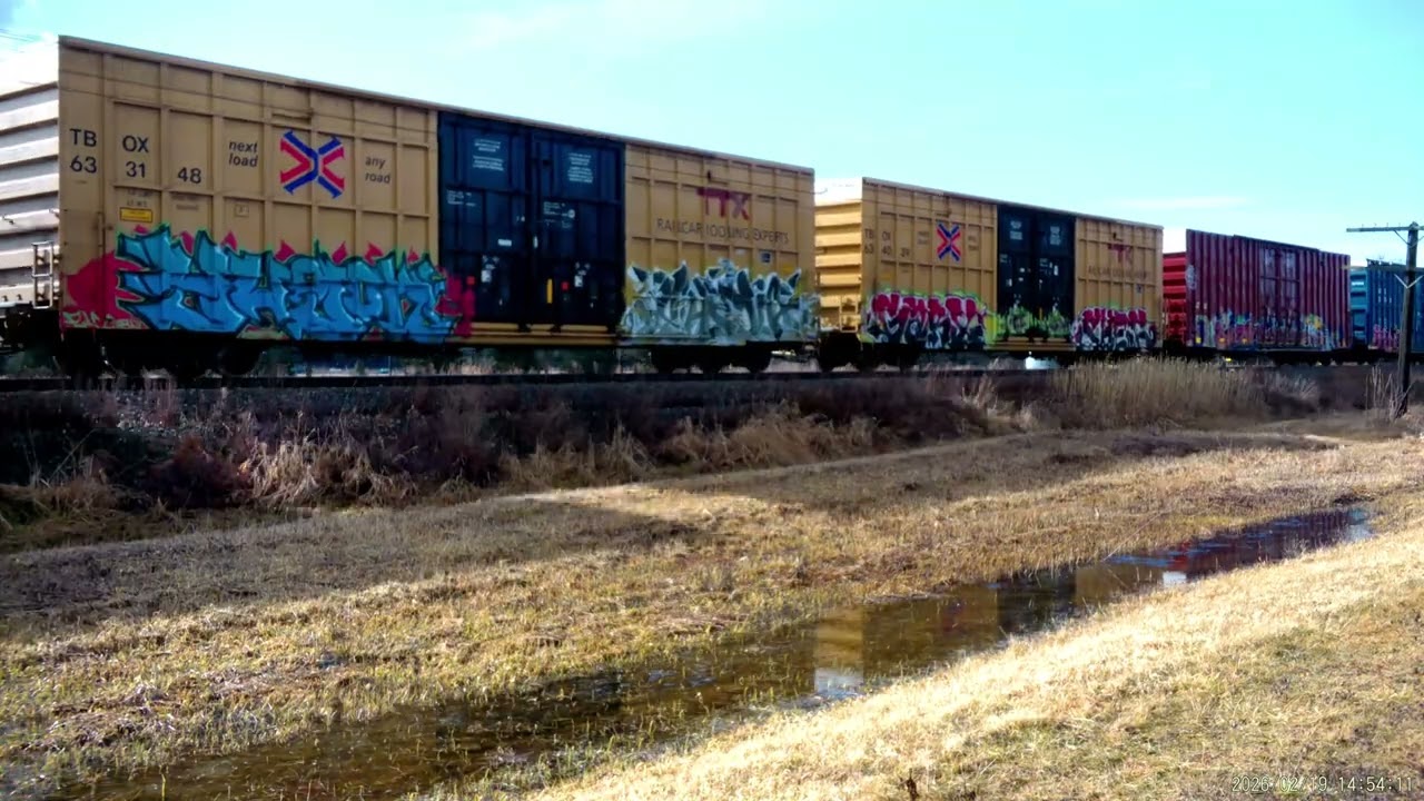 2/19/26 sb lsrc 1776 6435 6451 nb lsrc 6452 6451 mixed freight clio bikepath