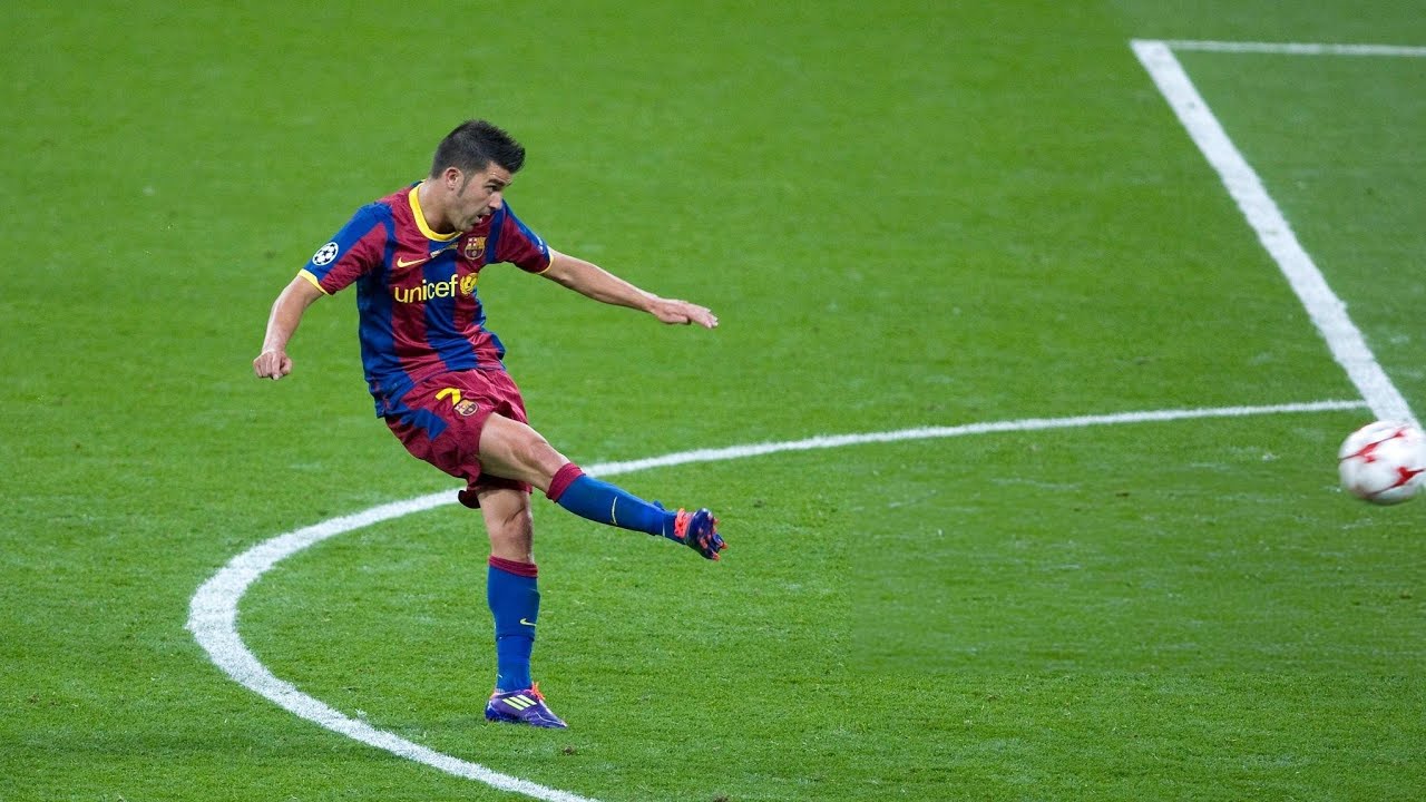 Все 70 голов и голевых передач Давида Вильи за «Барселону»