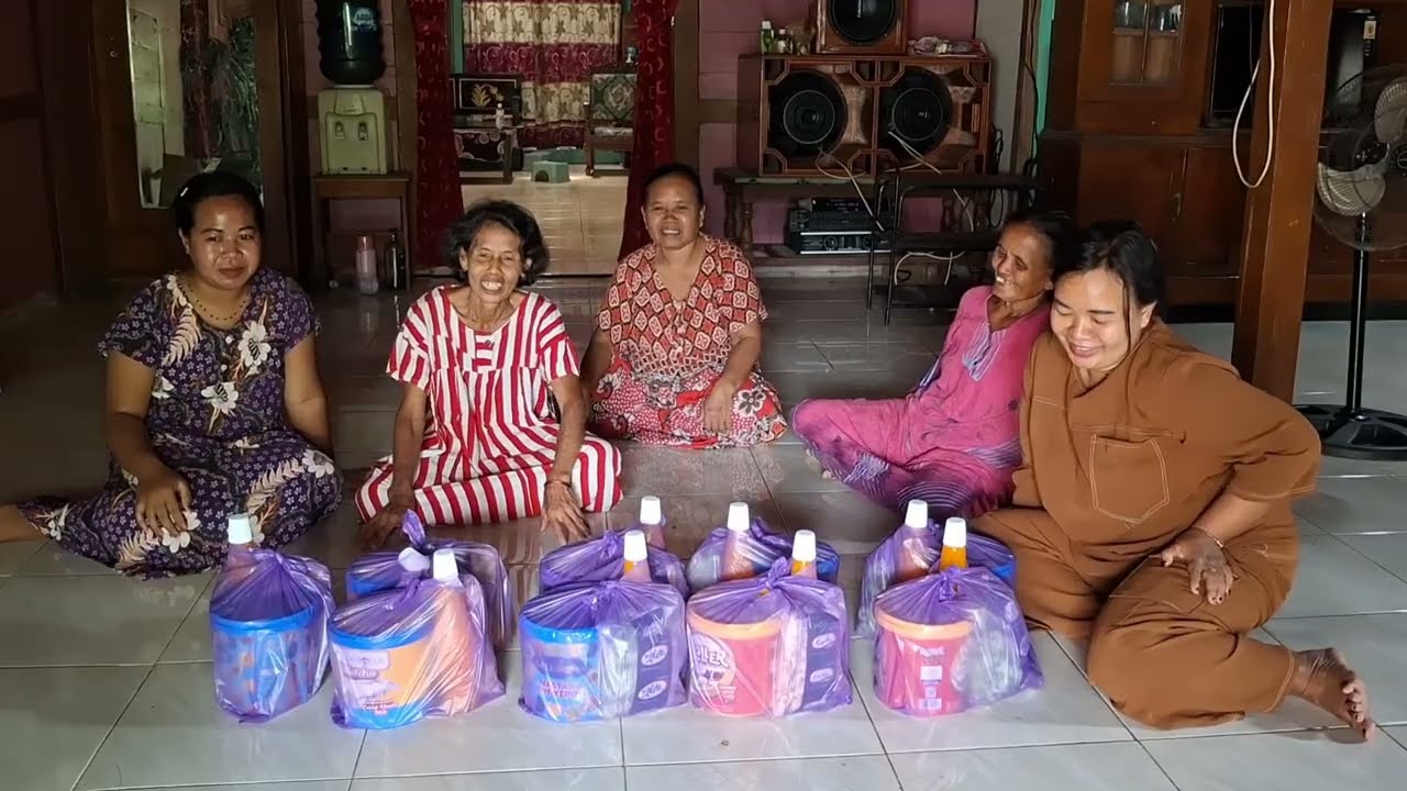 MBAH KEMI NANGIS LANJUT MBAGIKE JAJAN - SEPURANE ISONE MARINGI JAJANE SEDIKIT SEMOGA BERKAH BAROKAH