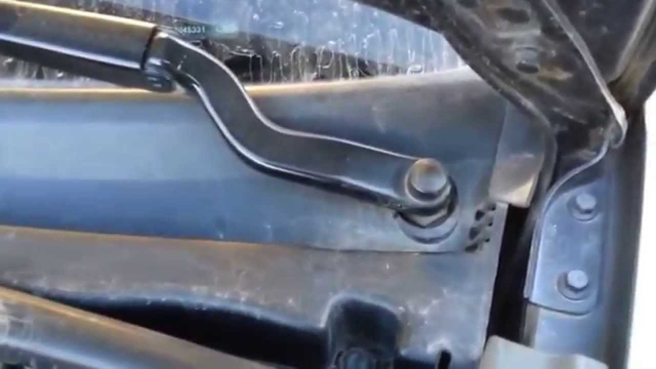 Ford Fiesta Mk6 - Removing and Installing Windshield Wiper ... ford focus wiring diagram 