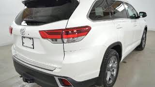2017 Toyota Highlander In Charlemagne, Qc J5Z 0B5