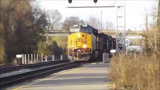 [CSX] Q401-23 [CSXT ES44AH 922] Rushes outta Fayetteville moments after the Military train cross...