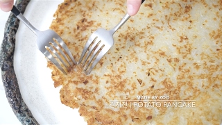 감자전 만들기 :  Making Potato pancakes [Made by ZOO]