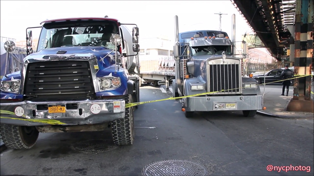 Pedestrian Struck And Killed By Tractor Trailer In Brooklyn - YouTube