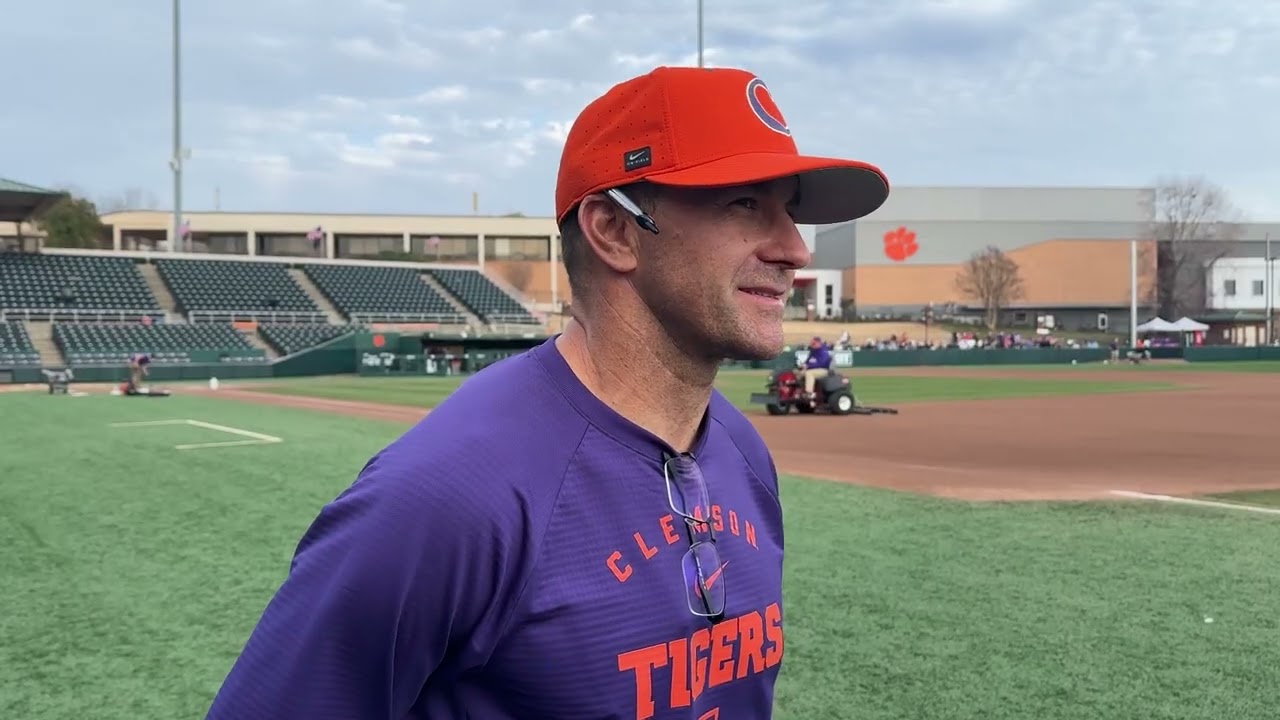 Эрик Бакич после игры против Брайанта