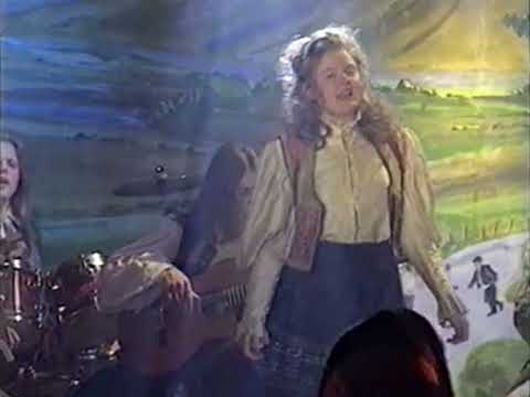 The Kelly Family - Like A Queen (Taken From Crossroads)