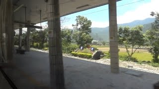 208次自強號富里站通過