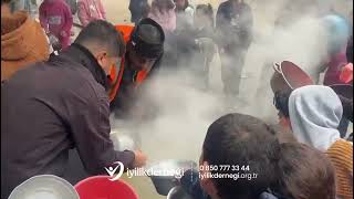 Filistingazze Sıcak Yemek Dağıtımı