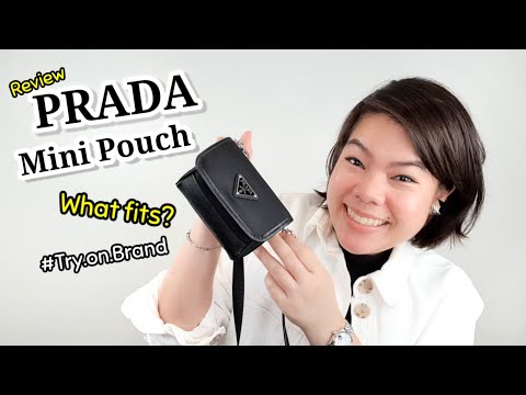 วีดีโอ: มารยาทของ Prada: กระเป๋าใบใหม่ที่มีฉลากสีน้ำเงิน
