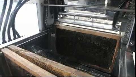 automatic uncapping machine