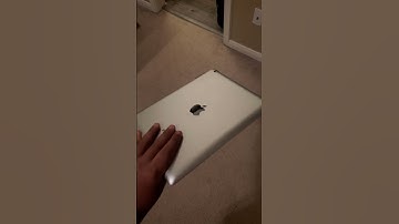 iPad 3 in 2025?! 😱 #apple #ipad #ipad3 #retro #oldtechnology