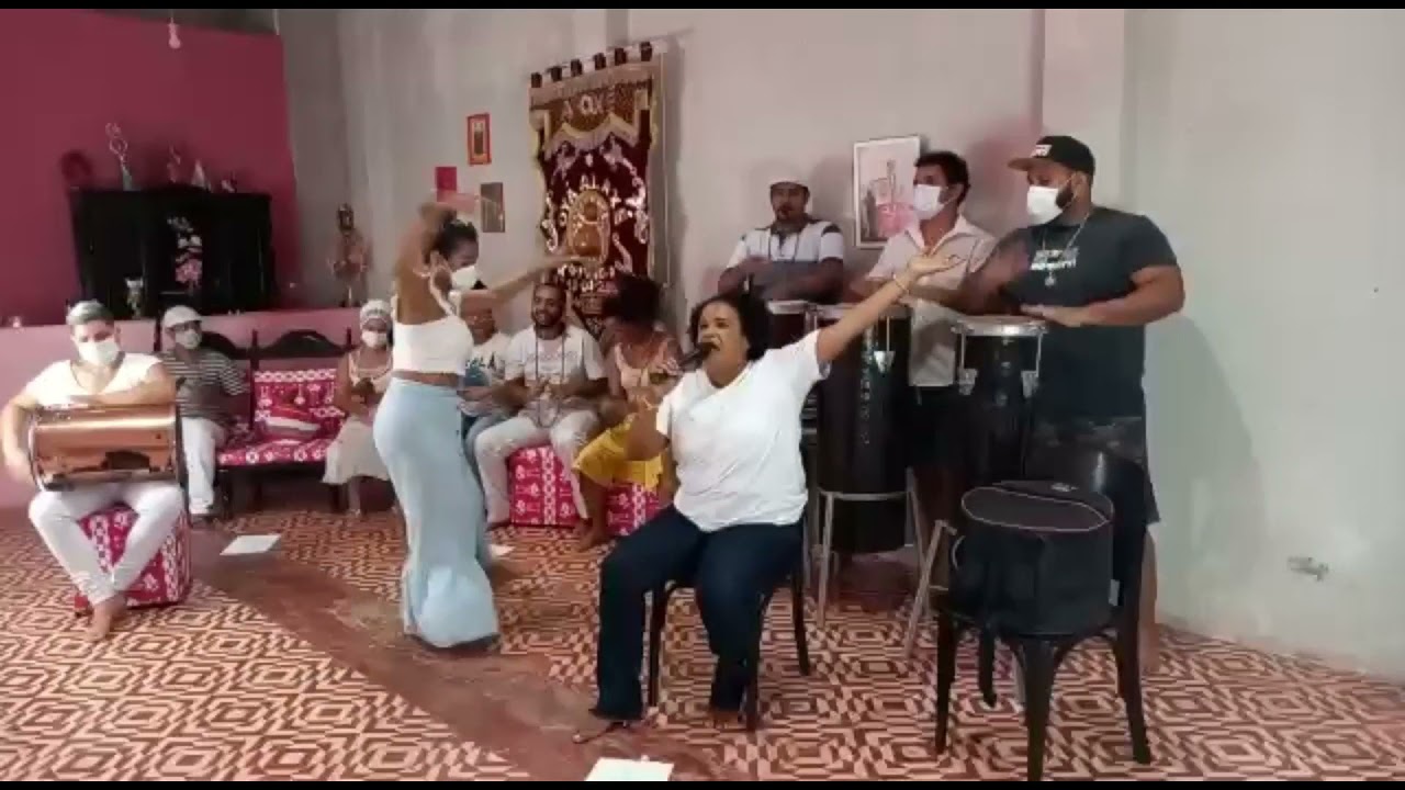 AFOXÉ OYÁ ALAXÉ - ENSAIO