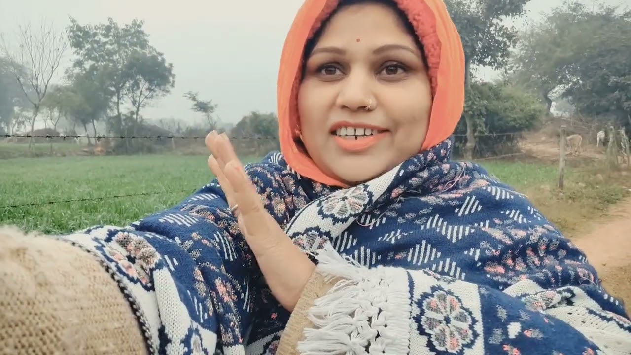 आज हमारे ससुराल 🙄 में बहुत ज्यादा ठंड है बाबू अपने शेरू के साथ खेल रहा है🫣🤷🏻