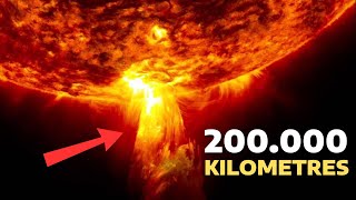 The Sun emits a 200,000 km high flame near the South Pole.