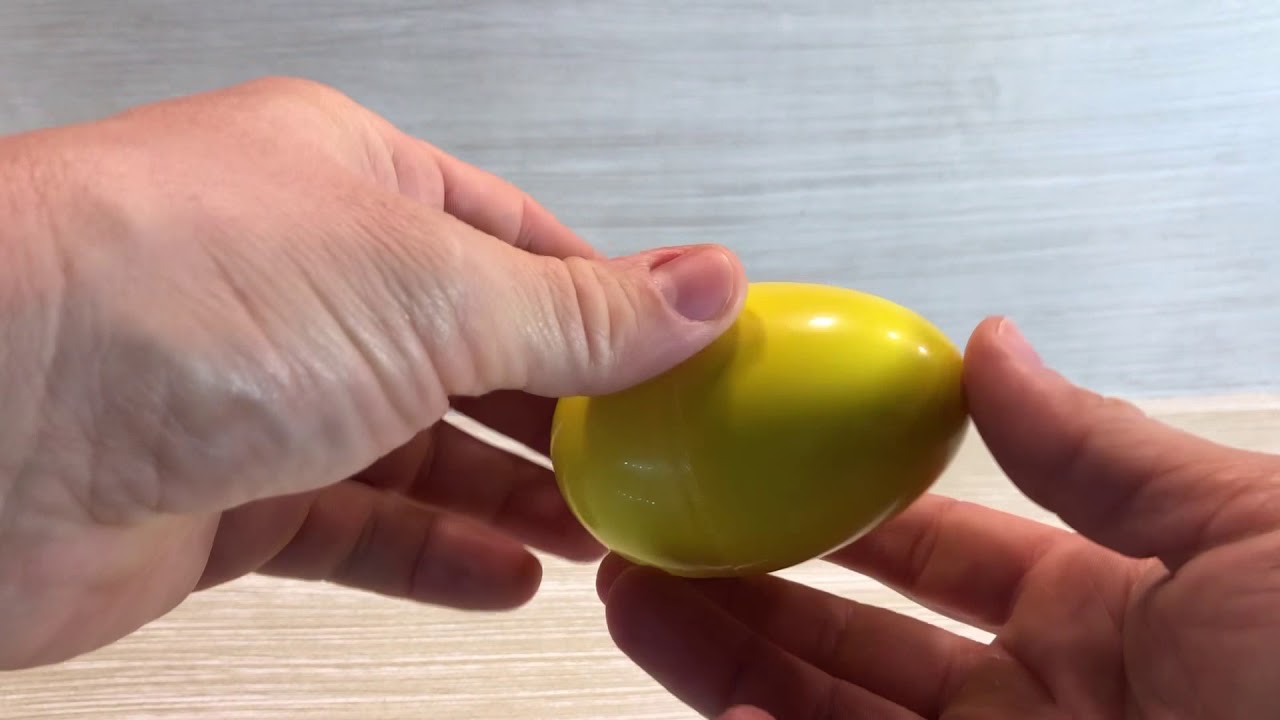 surprise egg toys Surprise Egg filled with Green Slime!!!