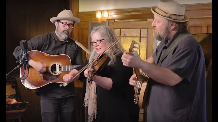 Brett Ratliff with Betse & Clarke - The Last Whole...