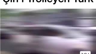 Çini Trolleyen Türk.
