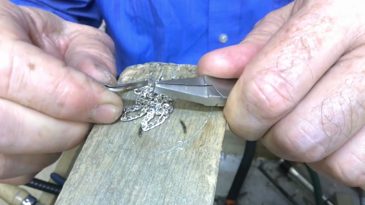 CURB CHAIN REPAIR | MIDWEST JEWELRY ACADEMY
