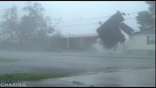 LIVE STORM CHASE - Hurricane Ian Slamming into Florida