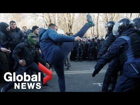 Ukraine police confront protesters rallying against land reform in Kyiv