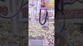 🎟️ Tickets Tickets Tickets Huge win!! #TicketRing#ClawMachine#Arcade#TicketGames#PrizeMachine