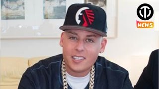 Cosculluela Firma Con Warner Music Latina