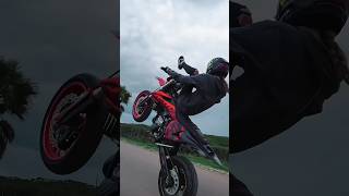 😎 #bike #stunt #moto #motorcycle
