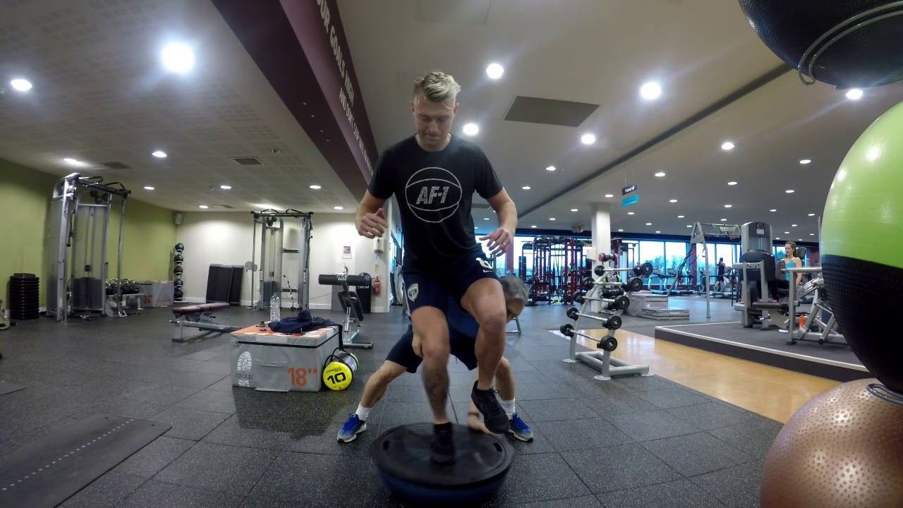 Ankle balance / proprioception exercise soccer YouTube