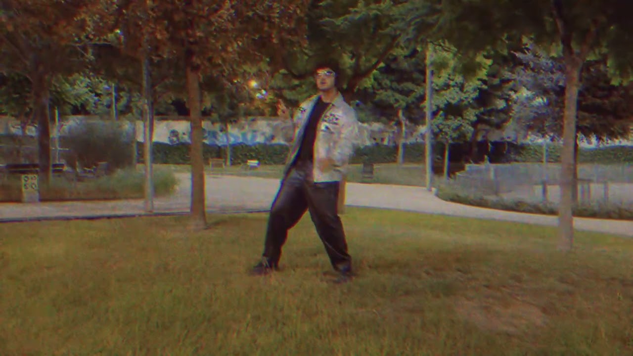 Watch Armando Calderón - SHINY (Video Oficial) on YouTube Watch Armando Calderón - SHINY (Video Oficial) on YouTube