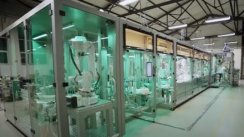 Flexible filling line w ACOPOStrak - Unscrambling - Inline Filling - Robotic Capping - labeling line