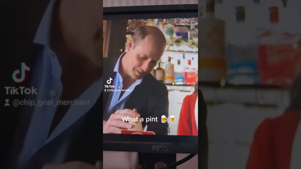 What a pint of beer by prince William 🍺🍺 
