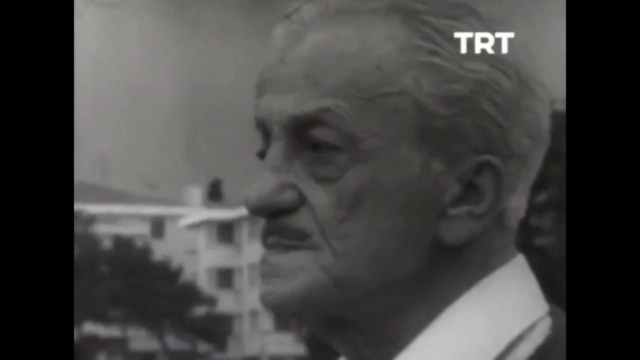 Gençler! Ayasofya Açılacak!.. | Necip Fazıl Kısakürek