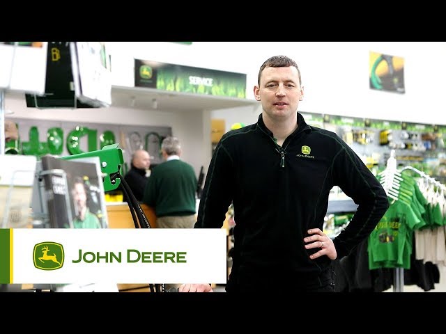 John Deere - Expertise logistique - Remplacement du capot et du radiateur