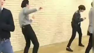 Yeonjun Y And Funny Dance Shakira