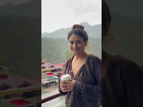 Chilling in Himachal with family 🧚🏻‍♀️💕  #arshiyaarshi #arshiyaarshilovers #arshiyaarshimusic