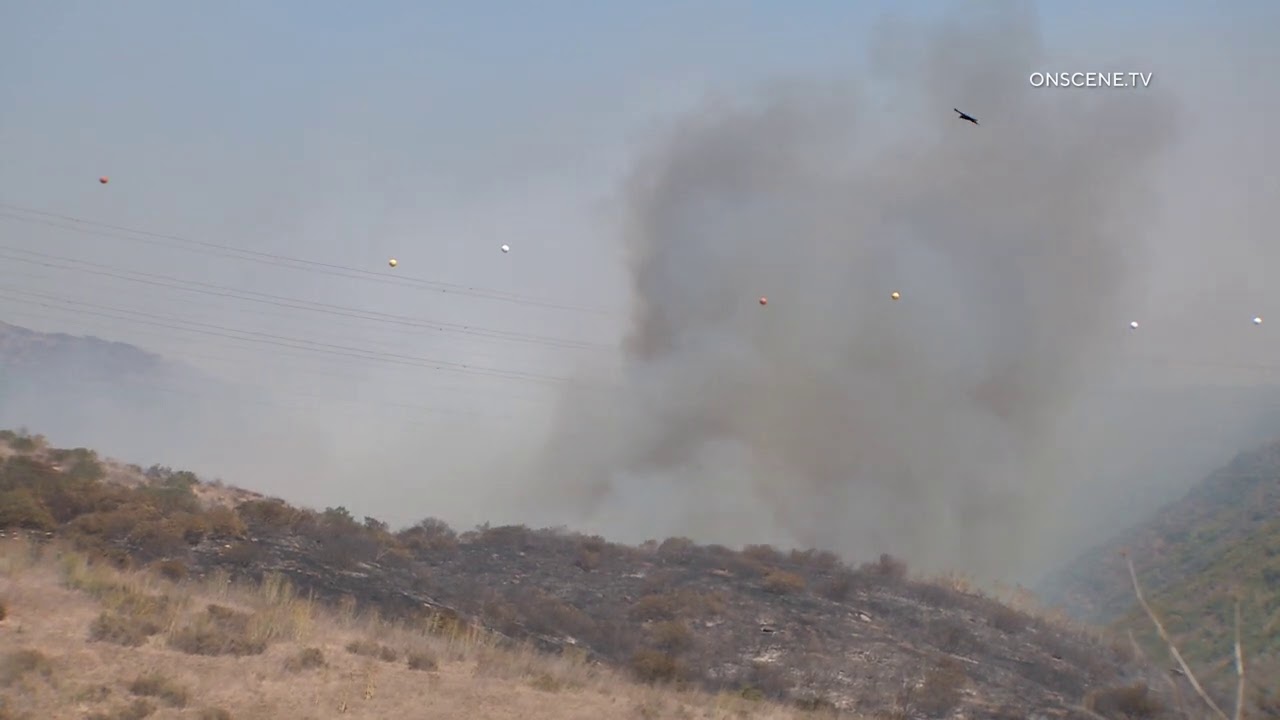 Brush Fire Burns in Camp Pendleton - YouTube