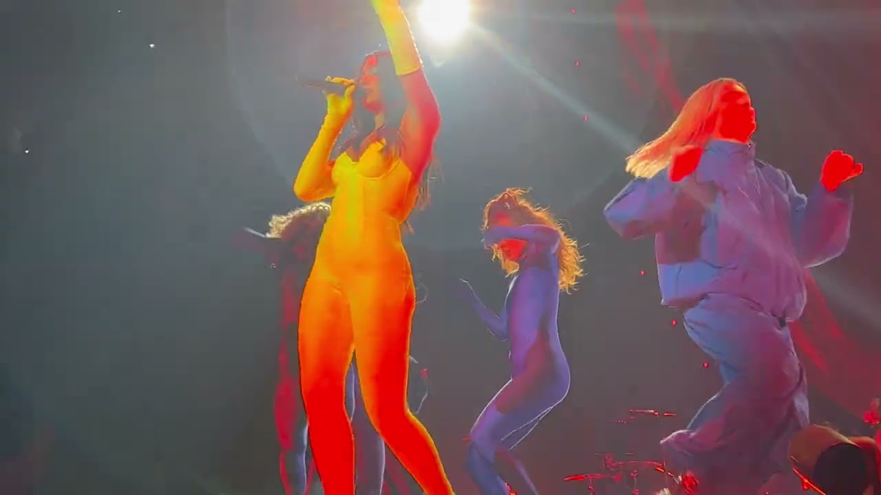 Love Again - Dua Lipa live at the Future Nostalgia Tour - 2/11/22