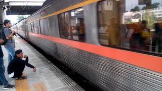 317次DR2800型原民彩繪九輛柴聯自強號DR2801+DR2802(車王)(原版)