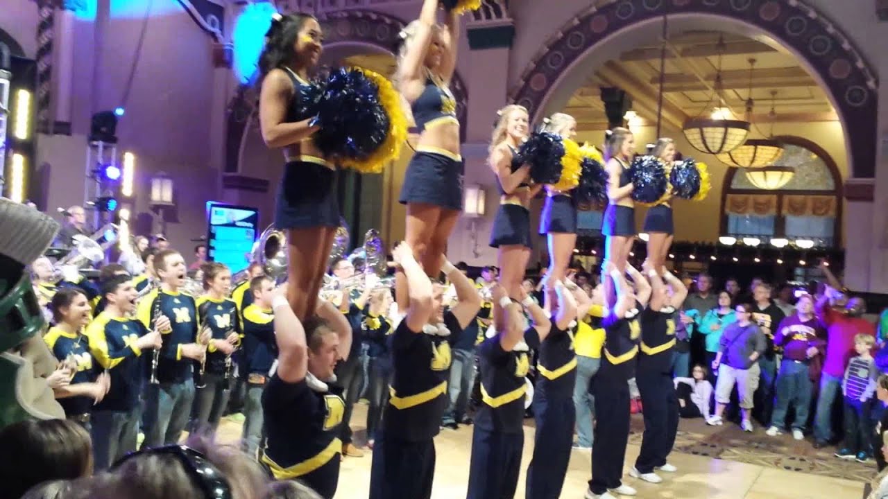 University of Michigan cheerleaders YouTube