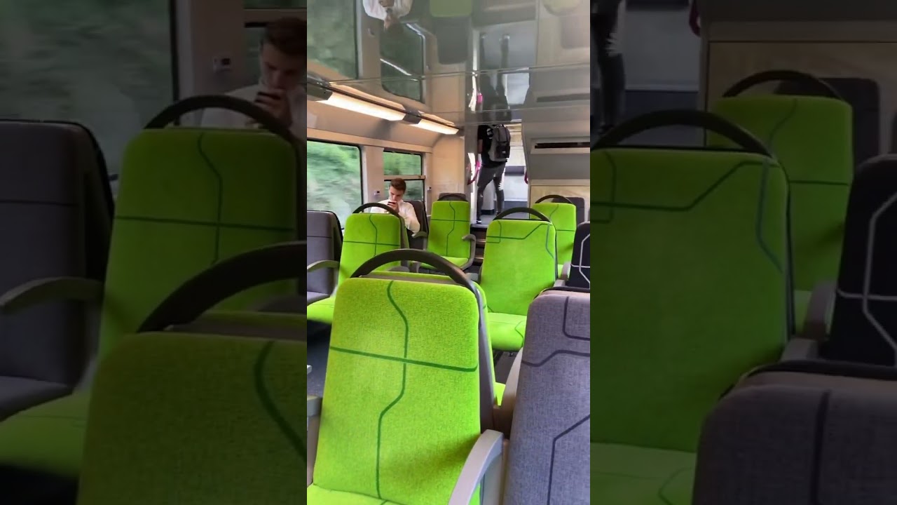 La seul est unique rame Z20900 avec de nouveaux sièges 