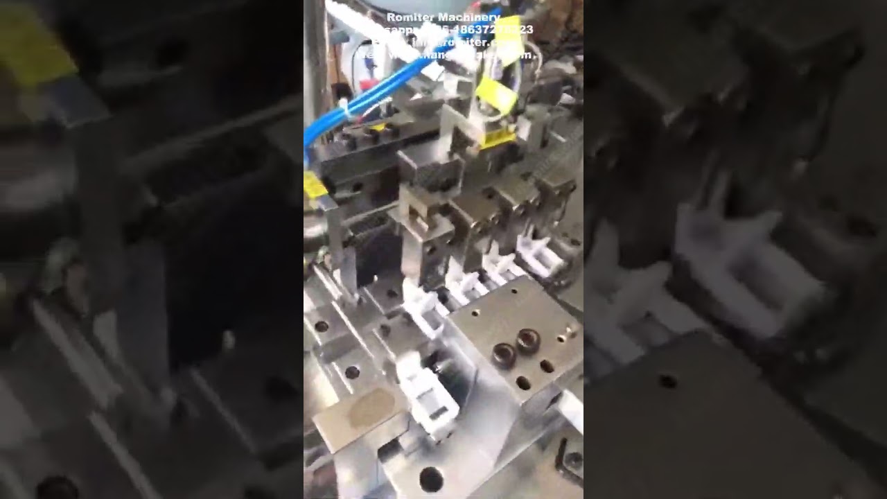 Automatic Hanger Plastic Clip Assembling Making Machine