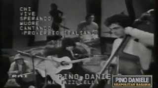 Video thumbnail of "Pino Daniele - 'Na tazzulella 'e cafè [Live "Concertazione" 1977]"