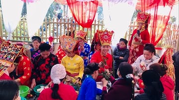 Hát then cực hay, bán hoa lộc, cầu con, đông tấp nập. Lễ lẩu then Tiền, kết thúc.  P22