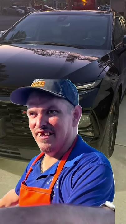 No trae placas?!... ayy chiquito... 😂😂😂 #youtubeshorts #fyp #chistoso#yt #pov #viral#