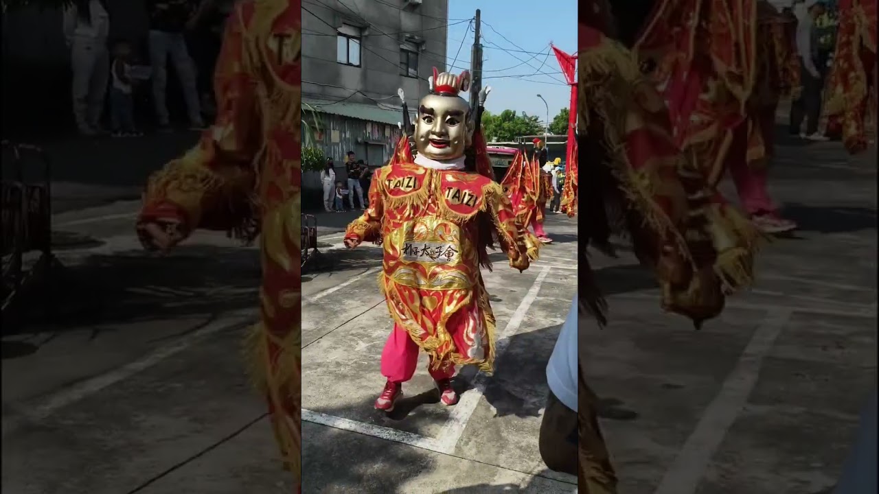 友宮 代天府遶境至萬福廟參香