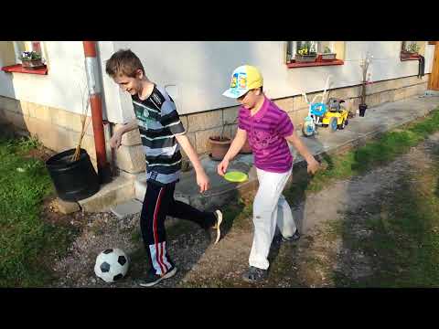 Football Pro Fails To Keep His Pants On