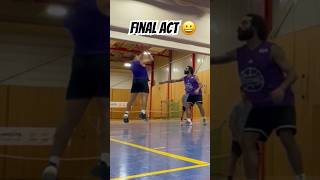 #basketball #courtside #dunk # #hoopfest #nba #ballislife #and1 #highlights #sports #block #hoops
