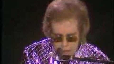 Elton John - Honky Cat (Live 1972)