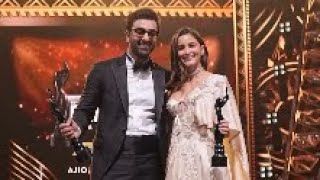 Alia Bhatt and Ranbir Kapoor awards at Filmfare 2024. by Content Premise ! 287 views 3 months ago 1 minute, 30 seconds
