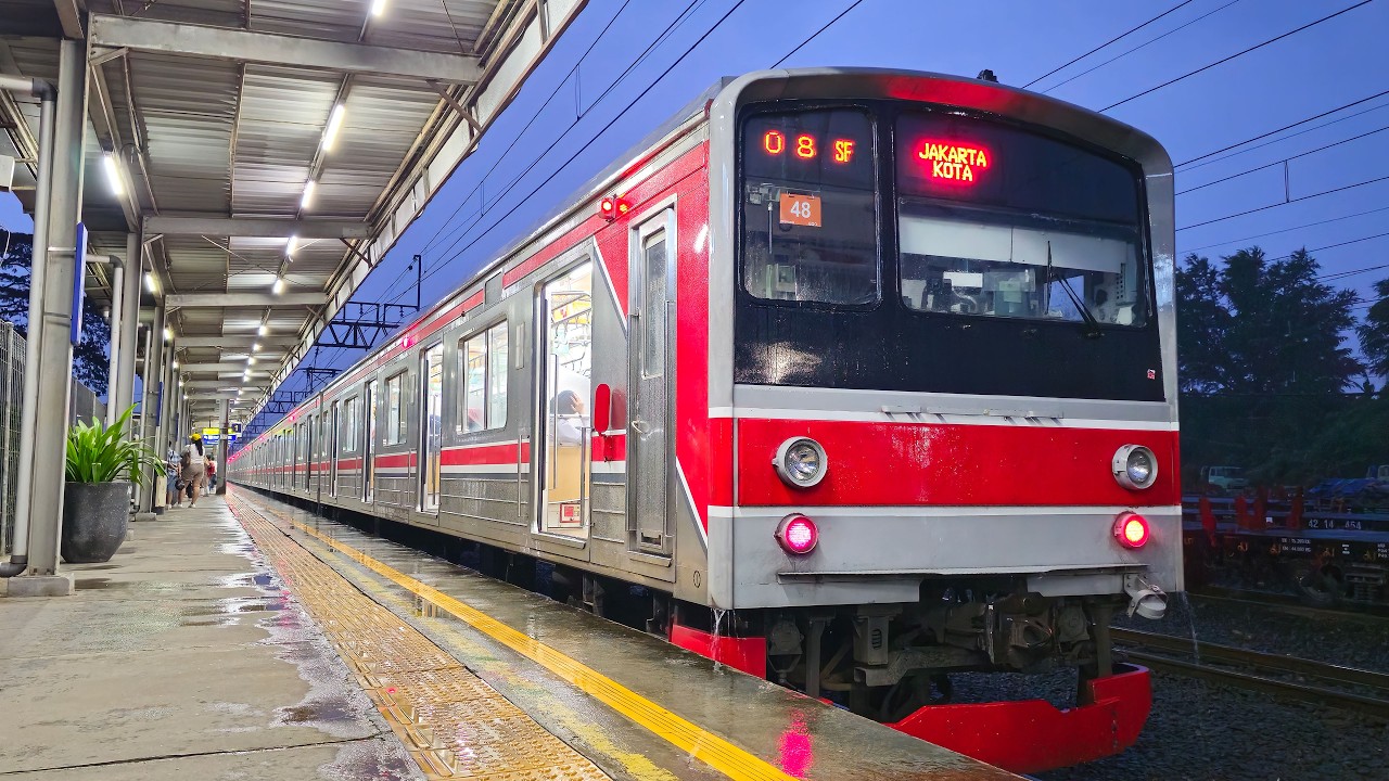 [4K] Stasiun Nambo: Kompilasi Kereta JR 205, TM 6000, JR 203 | KRL Commuter Line (1/1)
